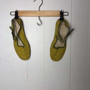 URBAN OUTFITTERS - Cotton Mary Jane Shoes